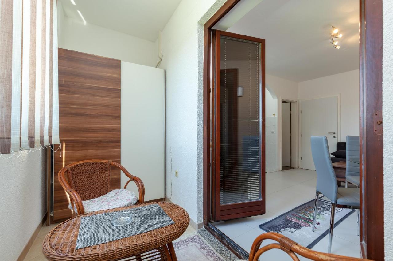Apartments Smaila 1729 Pula Dış mekan fotoğraf