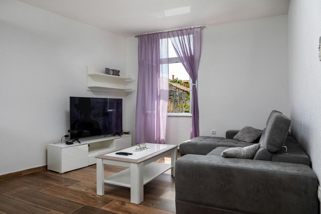 Apartments Smaila 1729 Pula Dış mekan fotoğraf