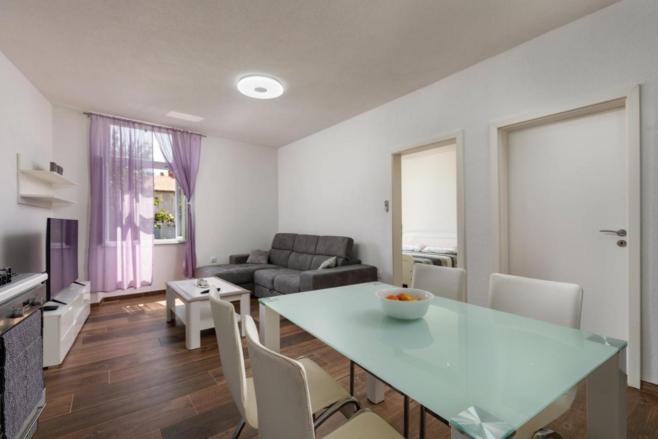 Apartments Smaila 1729 Pula Dış mekan fotoğraf